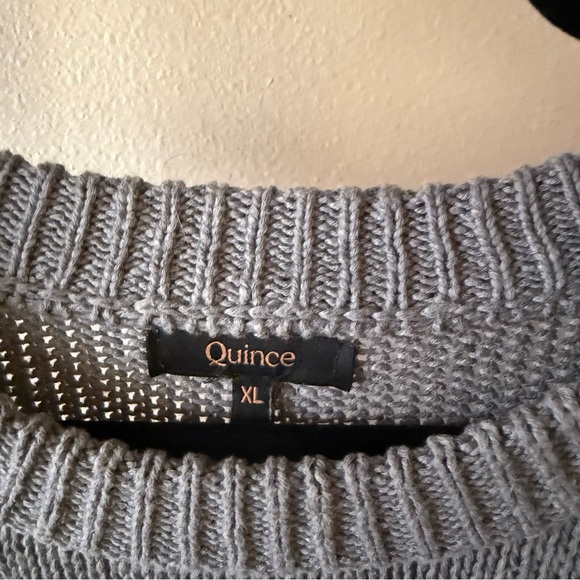 Quince Women's Crewneck Sweater in Gray organic cotton linen - Picture 2 of 4